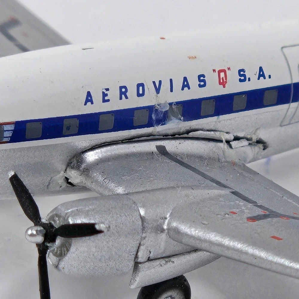 Aerovias Q S.A. CU-T583 Vintage Propeller Scale Model Plane